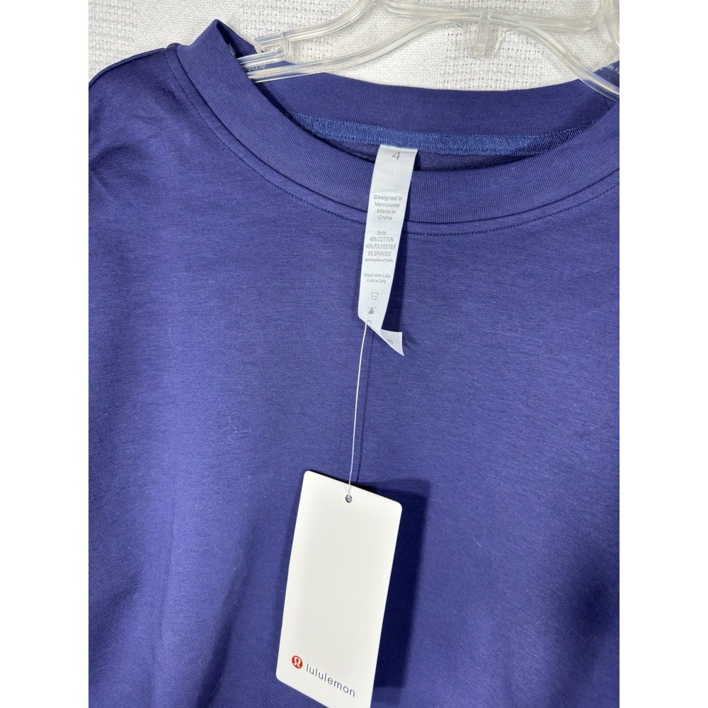 Lululemon Perfectly Oversized Cropped Crew Sweatshirt Size 4 Purplish Blue‎ - Picture 3 of 7